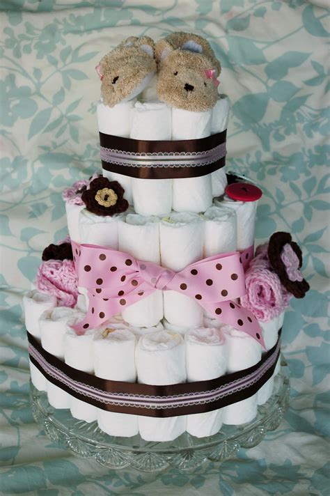 how do i make a diaper cake centerpiece